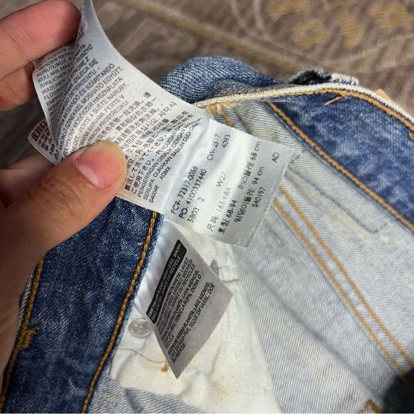 Levi’s 501 Denim Shorts - Picture 3 of 5